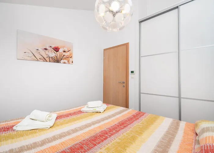 Apartment Terezija By The Sea Privlaka (Zadar)