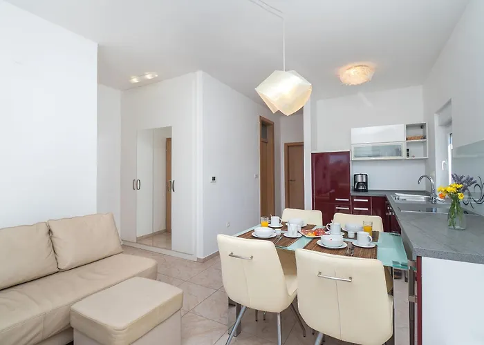 Apartment Terezija By The Sea Privlaka (Zadar)