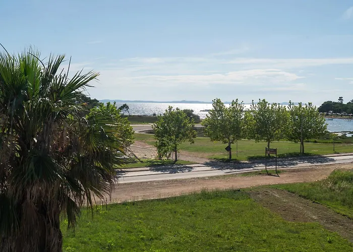 Terezija By The Sea *