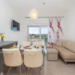 Apartman Terezija By The Sea Privlaka (Zadar)