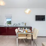 Terezija By The Sea Apartman