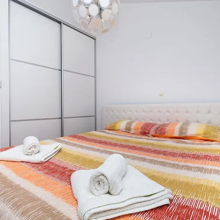 Apartment Terezija By The Sea