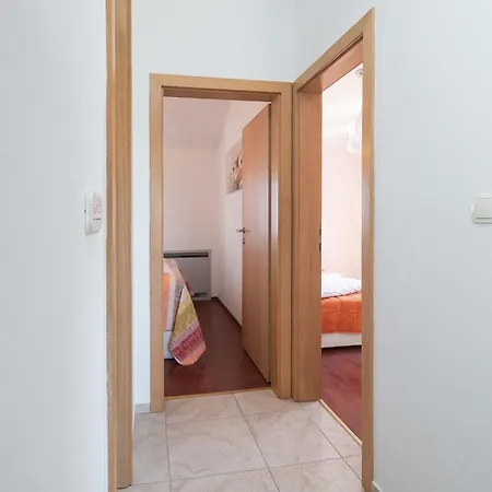 Apartment Terezija By The Sea Privlaka (Zadar)