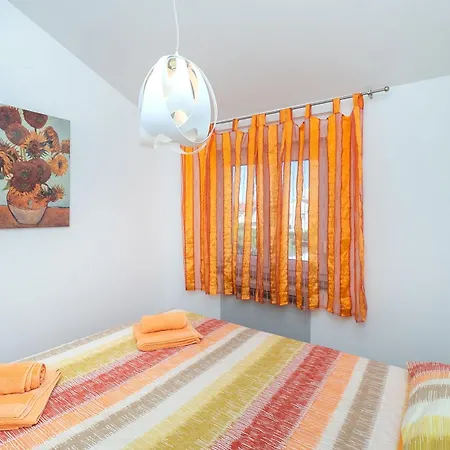 Apartment Terezija By The Sea Privlaka (Zadar)