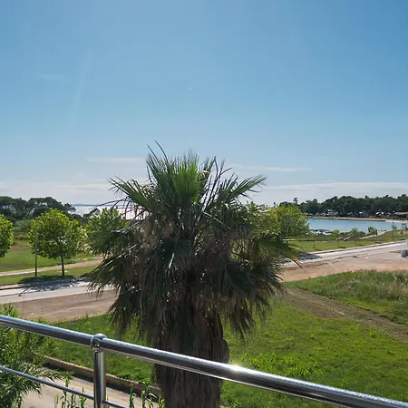 Apartment Terezija By The Sea