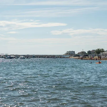 Terezija By The Sea Apartment Privlaka (Zadar)