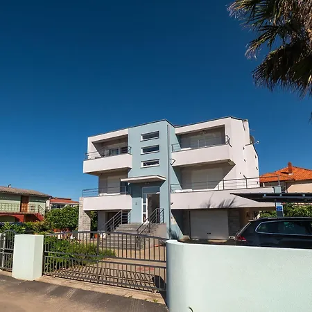 Apartman Terezija By The Sea Privlaka (Zadar)